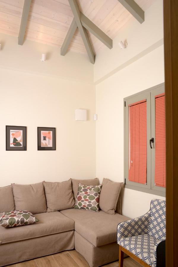 Relax In Apartment *